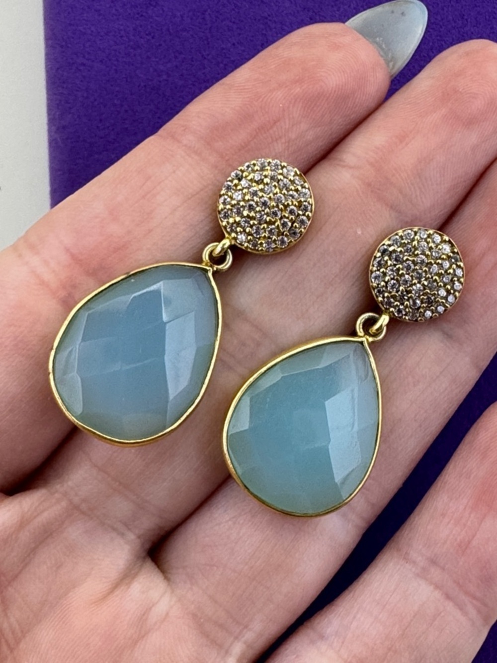 💛 Classic Gold-Plated Teardrop Blue Chalcedony Drop Earrings - Picture 4 of 4